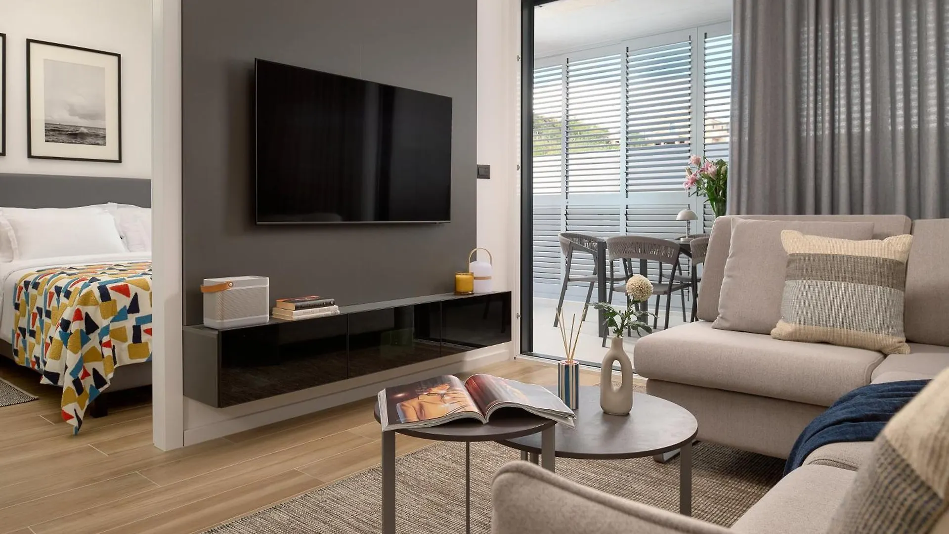 Deluxe Apartment With Private Heated Pool On Znjan Beach - Urban Nook Split
