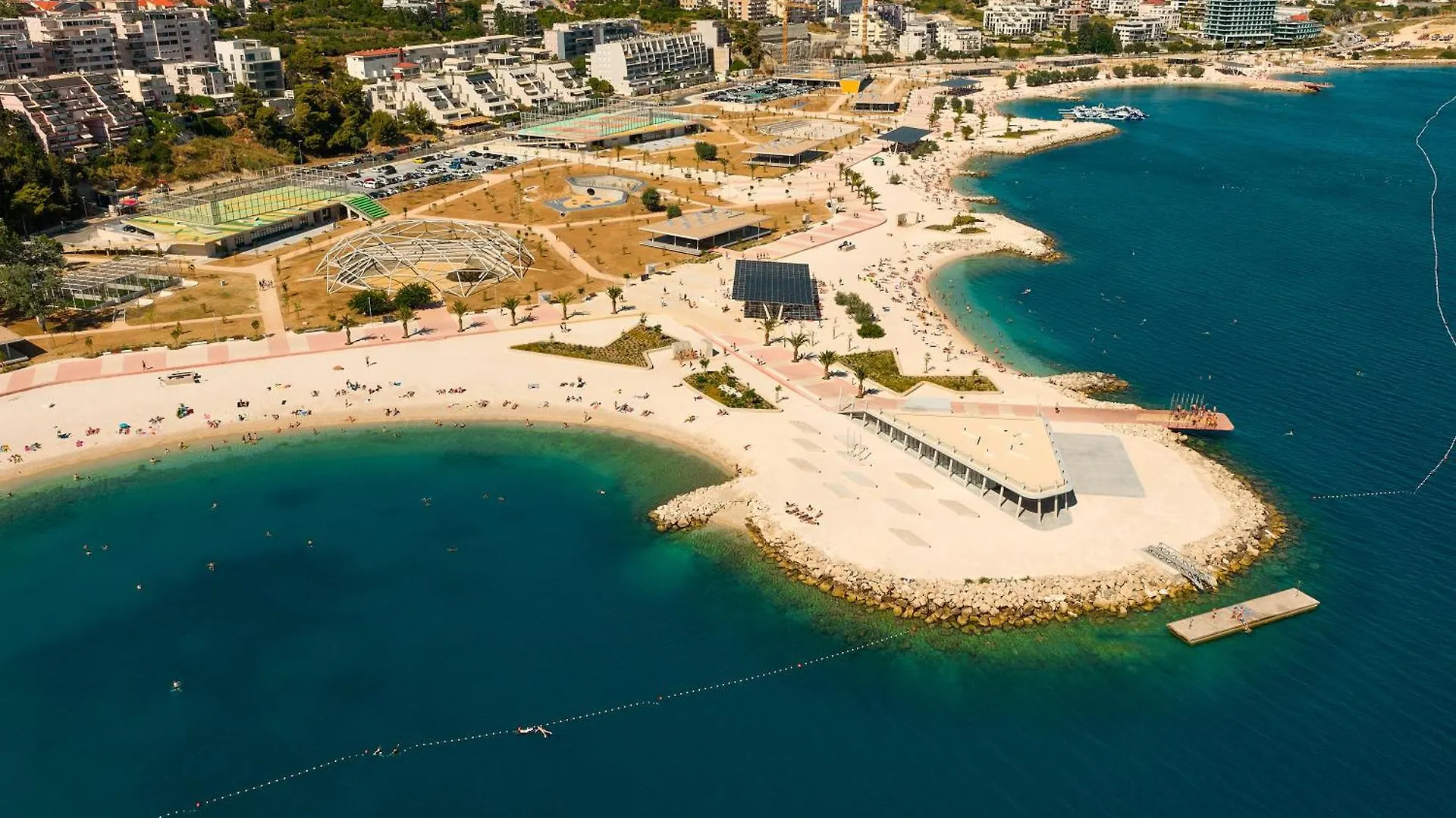 Deluxe Apartment With Private Heated Pool On Znjan Beach - Urban Nook Split
