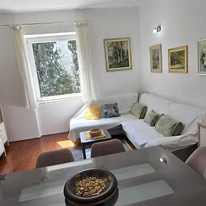  Apartman Tea